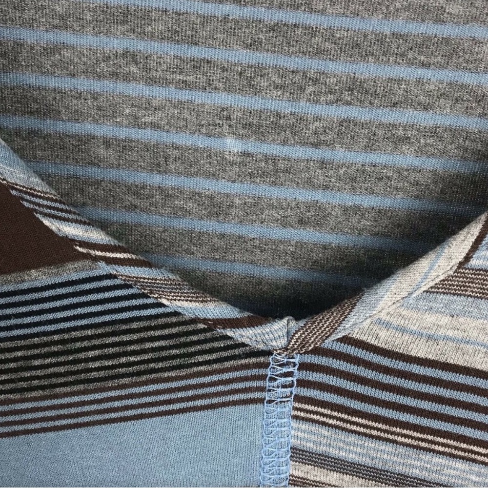 SNO SKINS Blue and Brown Ribbed Fitted Long Sleeve Blouse - Picture 4 of 9